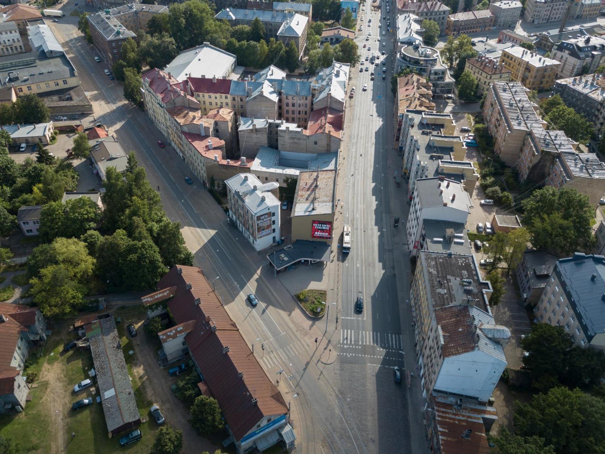 Aparthotel 리가 외부 사진 Aerial view of the street
